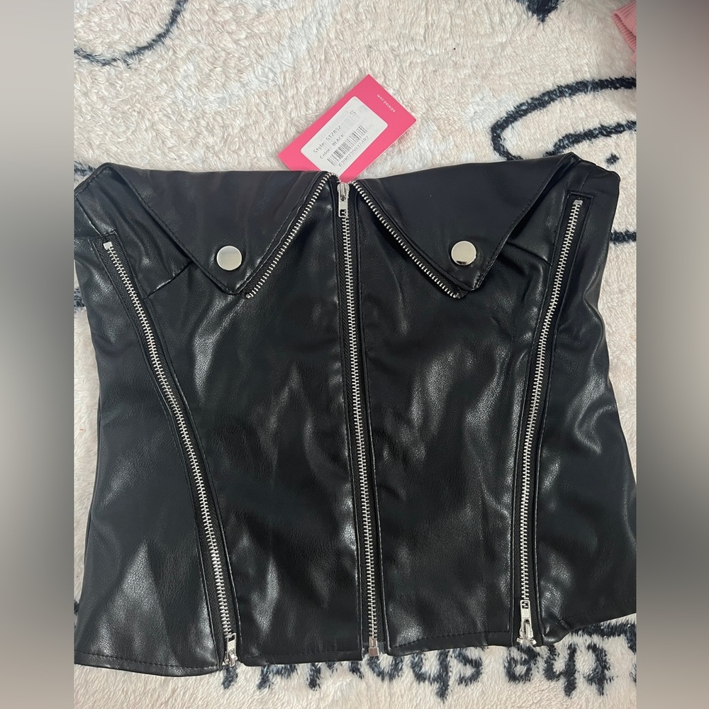 Edicted brand new Black Faux Leather Corset Top